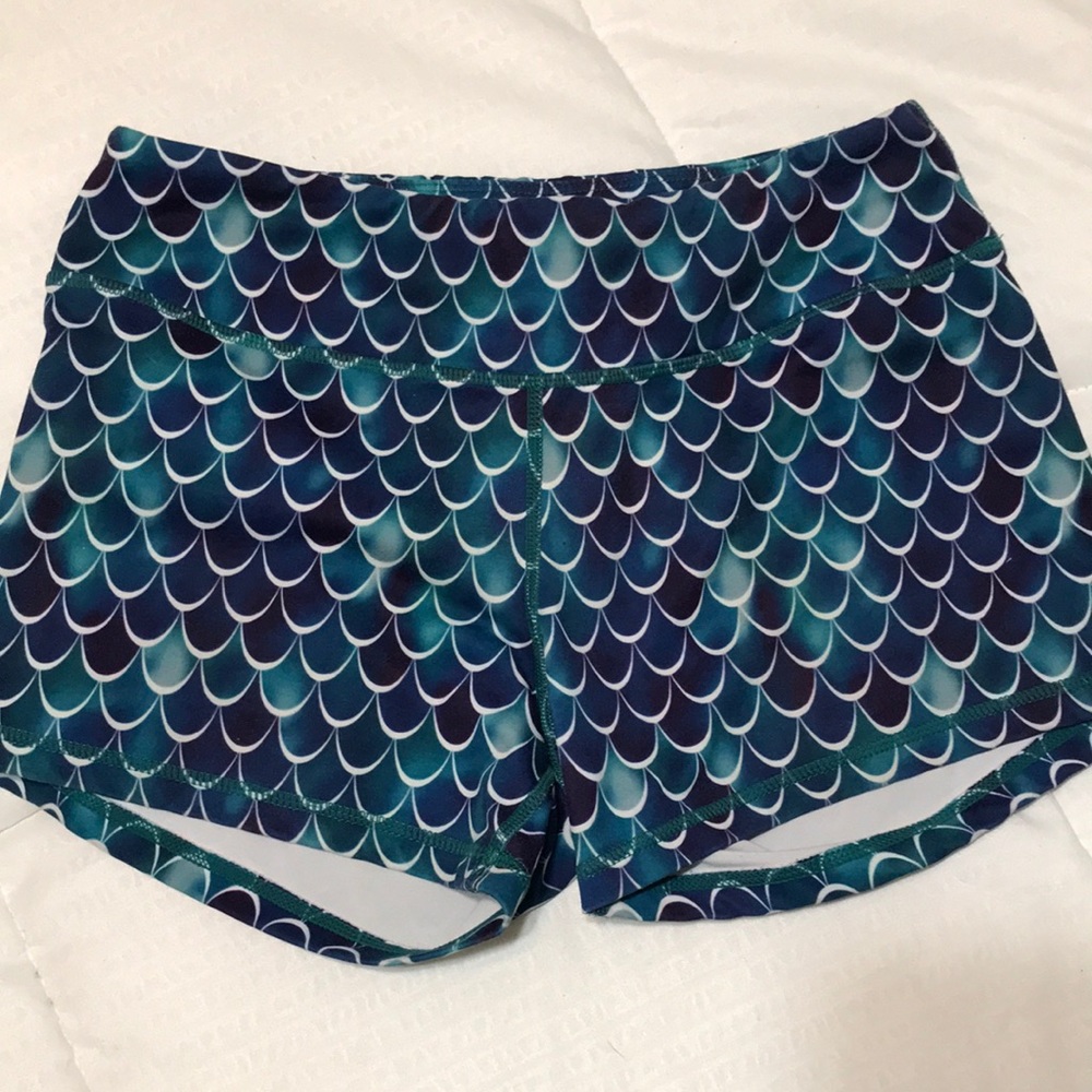 Born primitive mermaid scale shorts